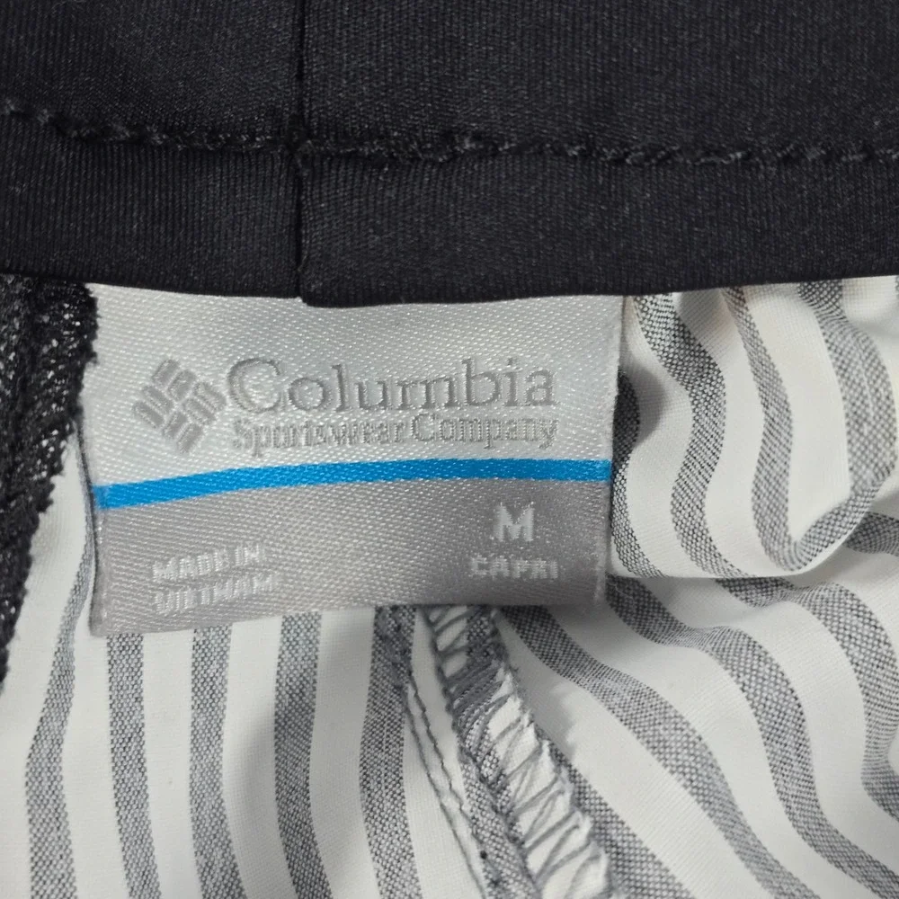 Columbia Womens Grey White Striped Capri Pants Active Hiking AL0219 Size M